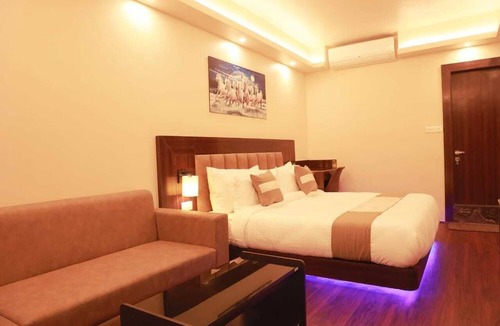 Shillong Hotel | XCELSIOR HOTEL AND SPA
