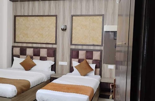 Varanasi Bed & Breakfast | Devvanshi Palace