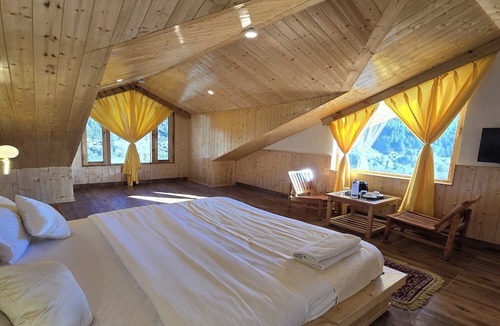 Burwa Hotel | Mb Igloo Resort