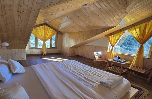 Burwa Hotel | Mb Igloo Resort