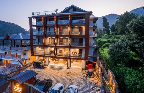 Bhagsu Nag Hotel | Alt Life Luxe Himalayan Crown Mcelodganj