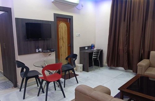 Silchar Hotel | HOTEL SUDAKSHINA BY ROH