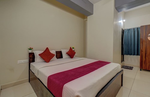 Mysore Hotel | Hotel Light House Comforts - Mysore