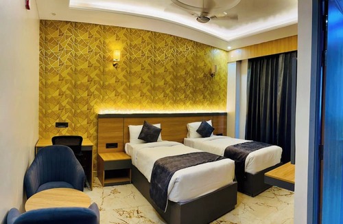 Greater Noida Hotel | The Grand Oasis Hotel & Resort