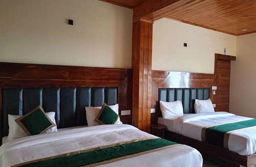 Mussoorie Hotel | HOTEL THE PINE VILLA MUSSOORIE
