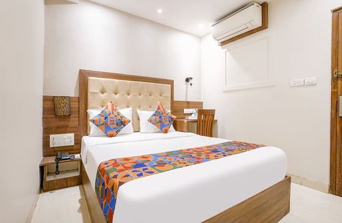 Prabhadevi Hotel | FabHotel Amber Edition