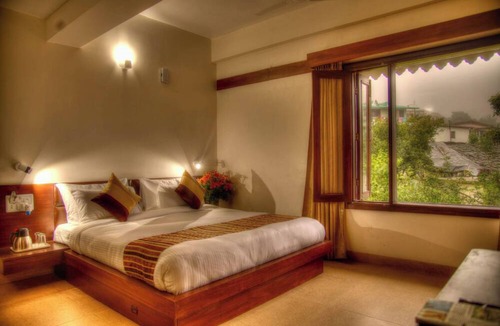 Bhagtpura Hotel | Goroomgo Palm Bhimtal