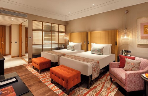 Srinagar Colony Hotel | The Leela Hyderabad Banjara Hills