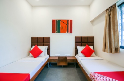 Khanvel Hotel | OYO Flagship Hotel Green-acre