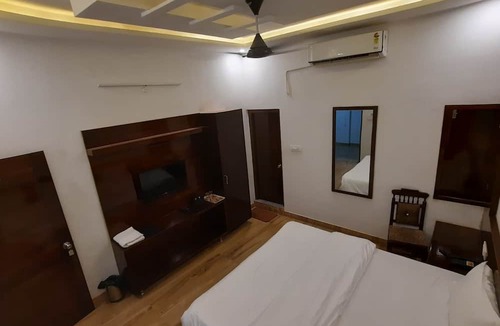 Merta Hotel | HOTEL RANA INN