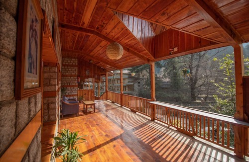 Old Manali Resort | Hotel Negis Mayflower