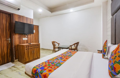 Karol Bagh Hotel | Fabhotel Spb 87