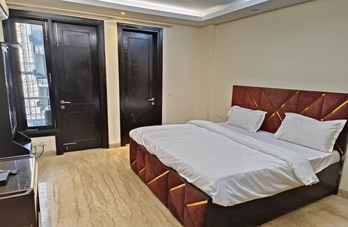 East of Kailash Hotel | Greenleaf Apartment And Suites, Greater Kailash 1