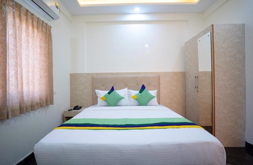 HSR Layout Hotel | Treebo Galaxy Kings Suites, Hebbal