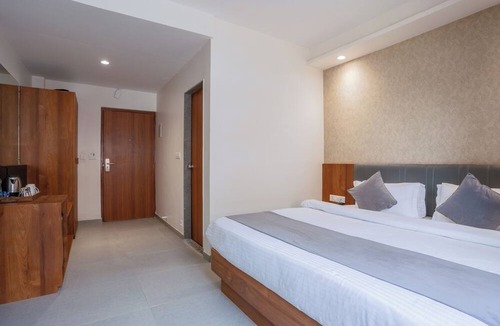 Dasada Hotel | Pride Elite Becharaji