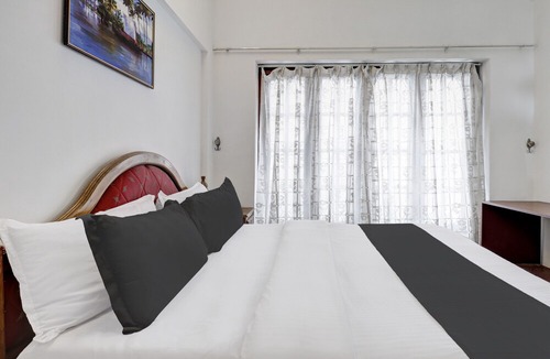 Statue Hotel | Collection O Teekay International