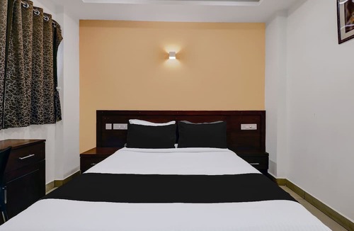Kattappana Hotel | Flagship Sparrow Suites & Resorts