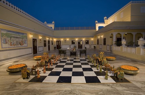 Amer Fort Road Hotel | The Raj Palace