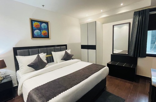Diplomatic Enclave Hotel | Saltstayz Select - Malcha & Chankyapuri
