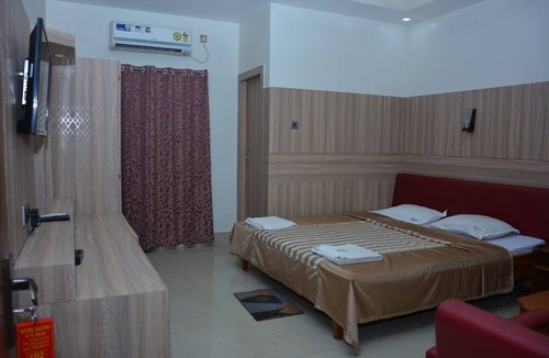 Cooch Behar Hotel | Hotel Ellora