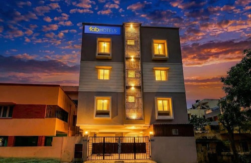 Central Chennai Hotel | FabHotel Home Tree Service Apartment I