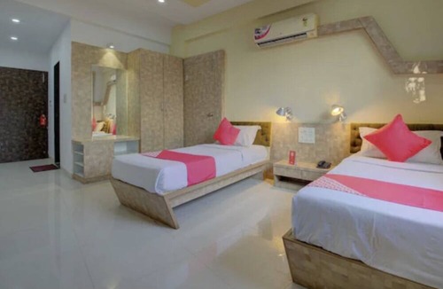 Pirangut Hotel | Saiba Residency