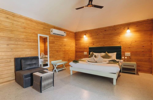Timbholi Hotel | Stone Wood Jungle Resort