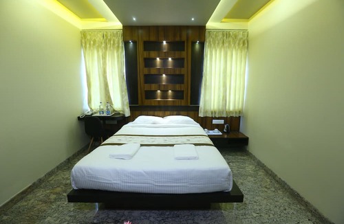 Banashankari Hotel | Hotel White Rock