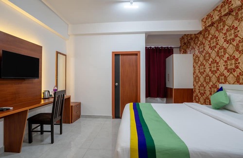 Sector 2 Hotel | Itsy Hotels Royal Platinum Suites