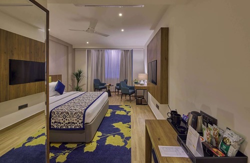 Vyalikaval HBCS Layout Hotel | Grand Continent Hebbal a Sarovar Portico Affiliate Hotel