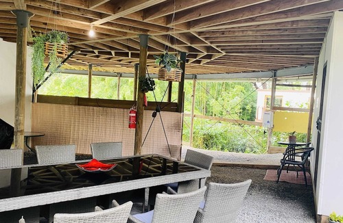 Eagle Heights Apartment | Relaxing Mountain Escape / Tamborine Mountain