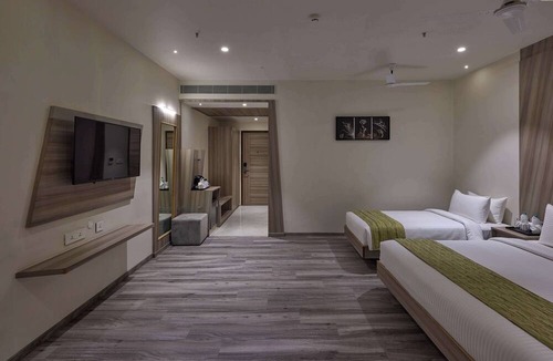 Hosur Hotel | Grand Continent Hosur A Sarovar Portico Affiliate Hotel