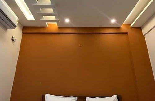 Gubbi Hotel | Green View Suites