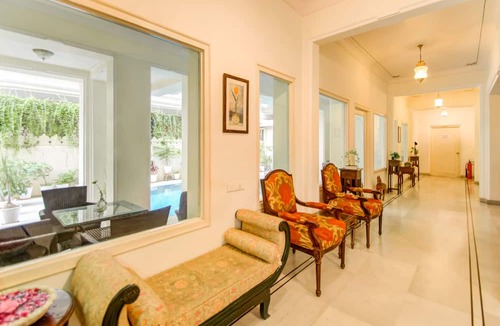 Shavri Colony Hotel | Akshay Niwas Boutique Hotel By Amantra