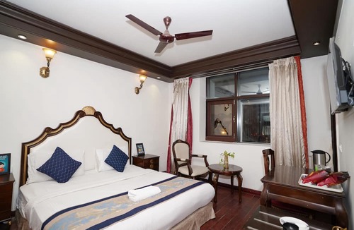 New Friends Colony Hotel | Lyf Corporate Suites. New Friends Colony