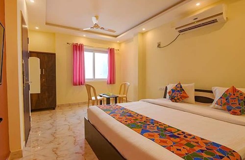 Chromepet Hotel | Fabhotel Saravana Executive