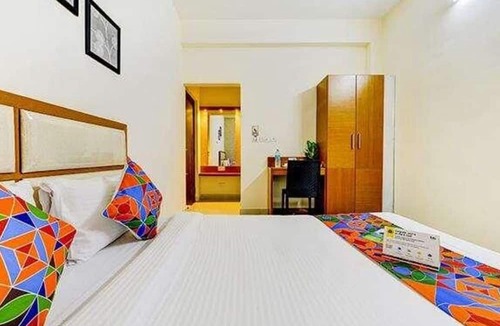 Vadapalani Hotel | Fabhotel Ruchikkoot Bay