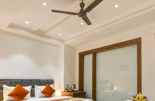 New Delhi Hotel | Qotel Hotel Signature BNB-Ashok Vihar