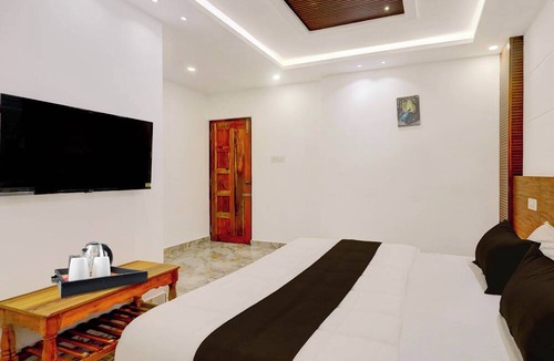 Sulerikadu Villa | Palette Murugan Villa 4BHK Pvt Pool