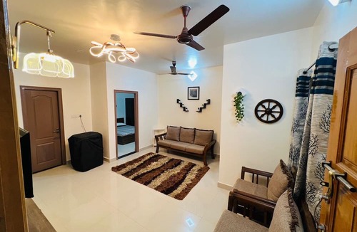 Hosur Villa | Paradise Pool Villa by Stayjadepool30min E-city