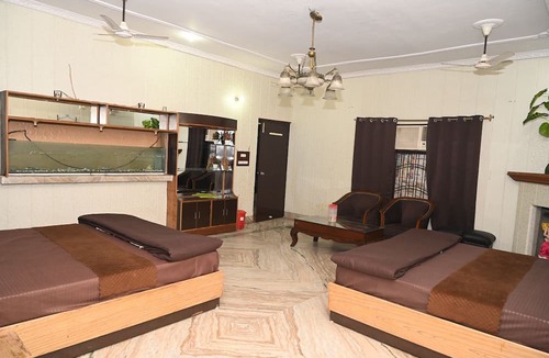 Auli Hotel | Hotel Vills - Stay in Luxury Guest House