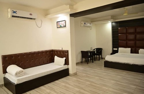 Juliasar Hotel | SBM Guest House