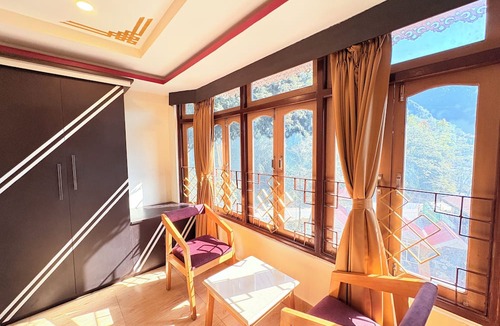 Gangtok Hotel | Inn Gangtok Heritage on Lower Bojoghari