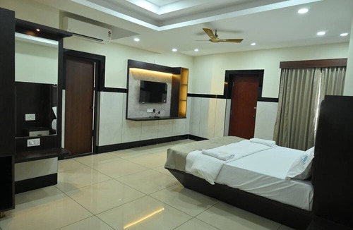 Mavalli Hotel | Kamath Yatri Nivas Plus