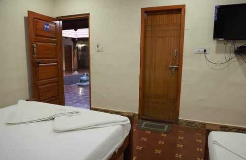 Kanakapura Hotel | N D Farms