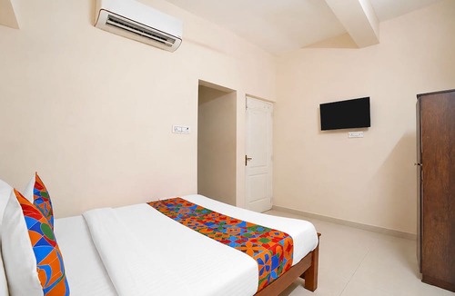 Sholinganallur Hotel | Fabhotel Nimalan Residency