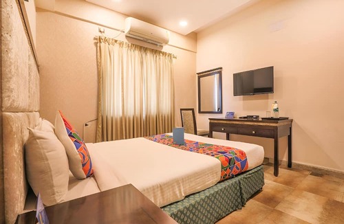 Pulikeshi Nagar Hotel | Frazer Suites