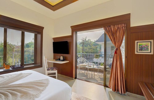 Lonavala Apartment | Alaya Stay Adarsh Villa PetFriendly 3BHK