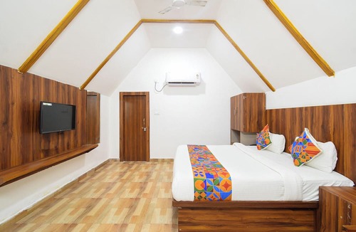 Ameerpet Hotel | Fabhotel Sunshine
