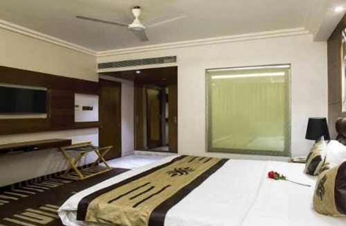 Safdarjung Enclave Hotel | JRD Exotica